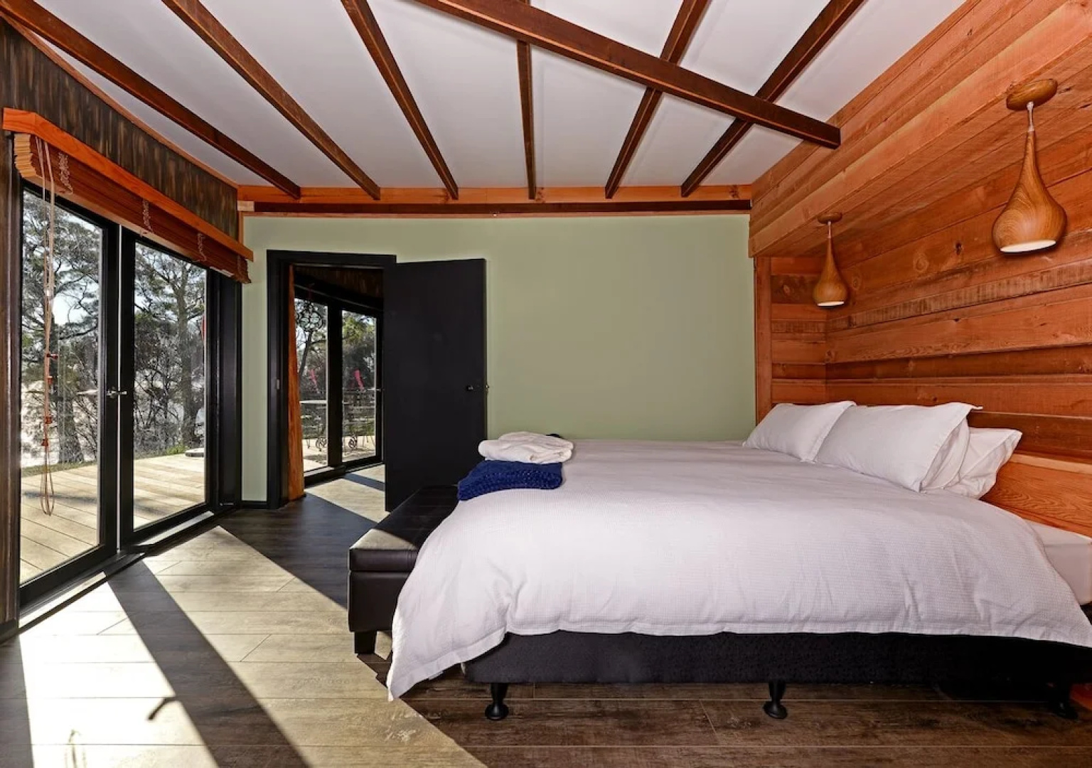 Taylors Bay Cottage