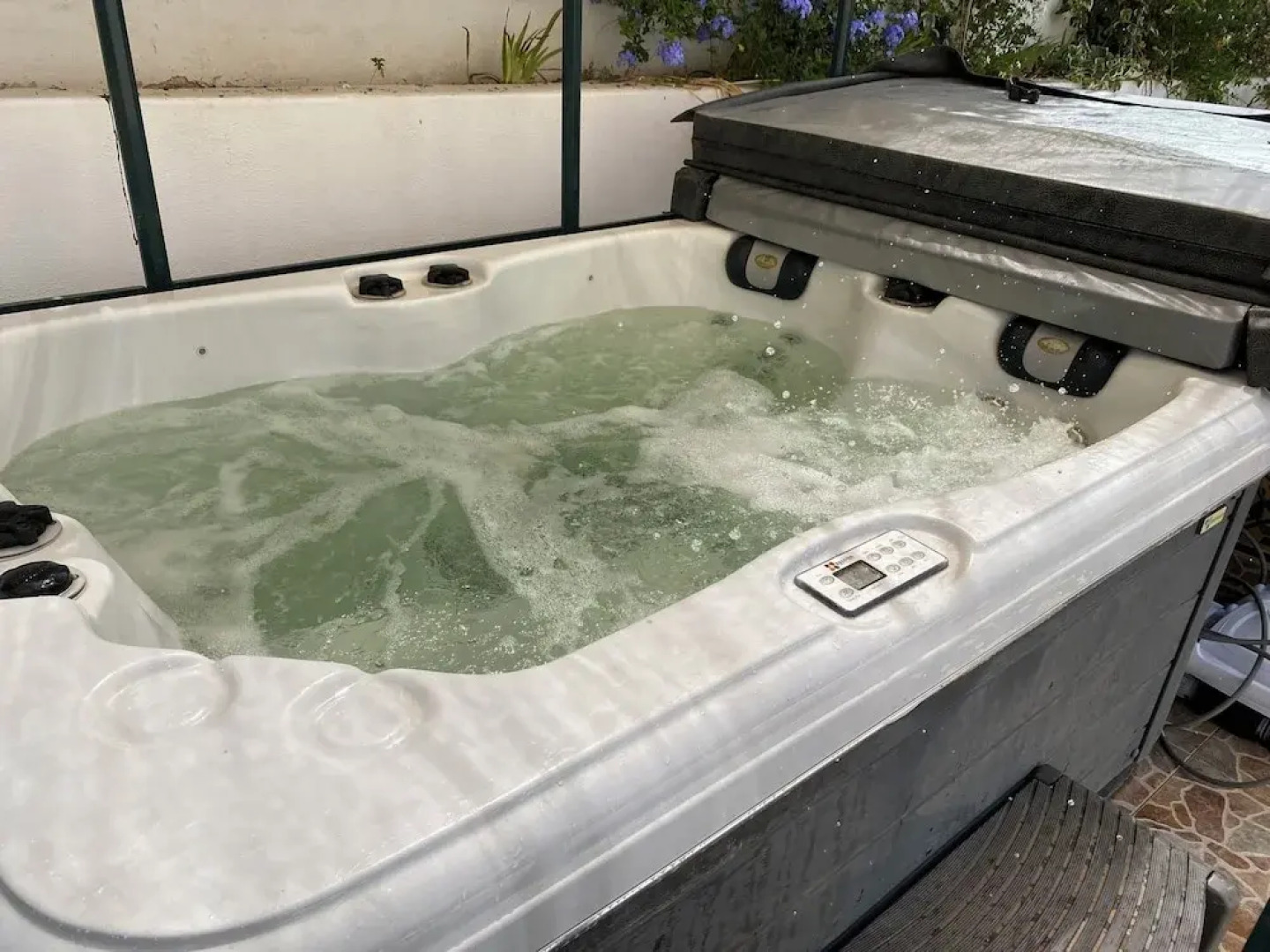 Luxury Beachfront Villa in La Perla