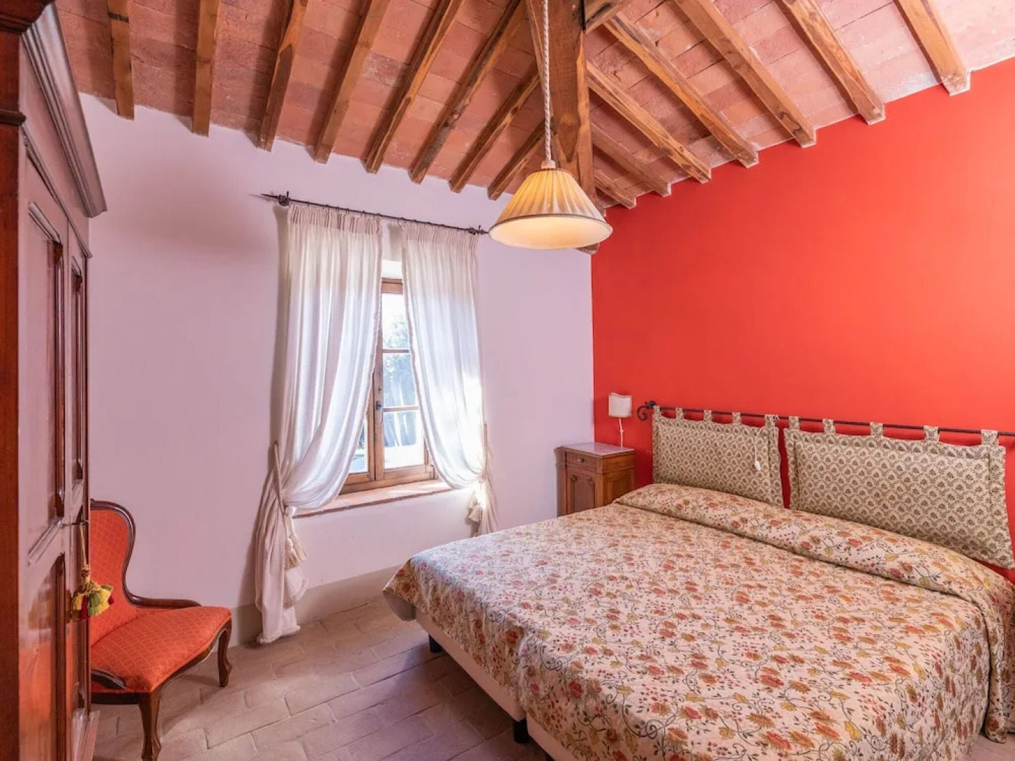 Traditional Apartment in Rapolano Terme with Swimming Pool