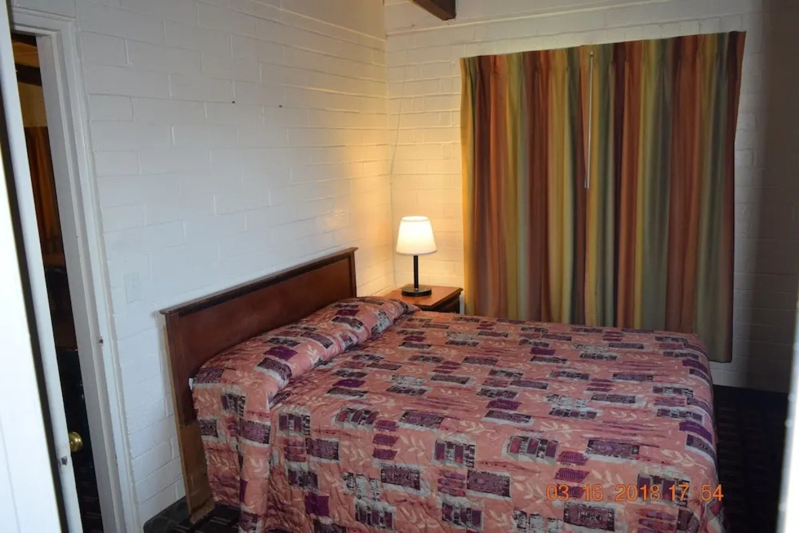 Stanlunds Inn And Suites