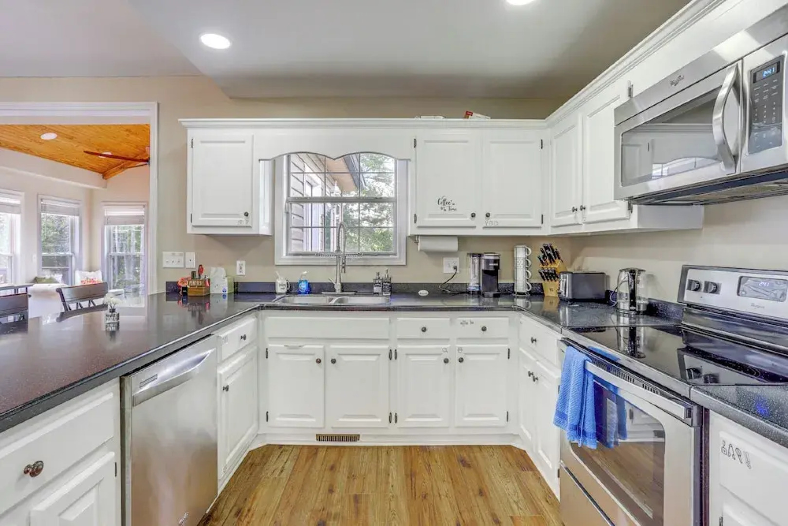 Lakefront Home w/ Private Boat Dock in Murrayville