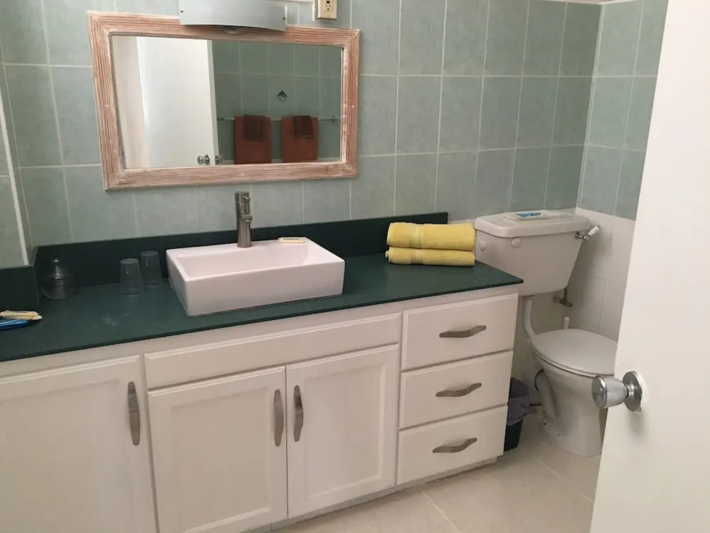 Nautilus Beach Apartments