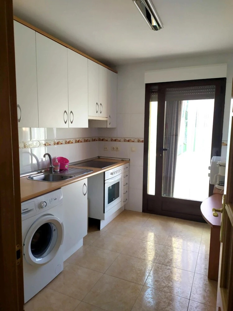 Chalet With 4 Bedrooms in Burgohondo, With Wonderful Mountain View and Enclosed Garden