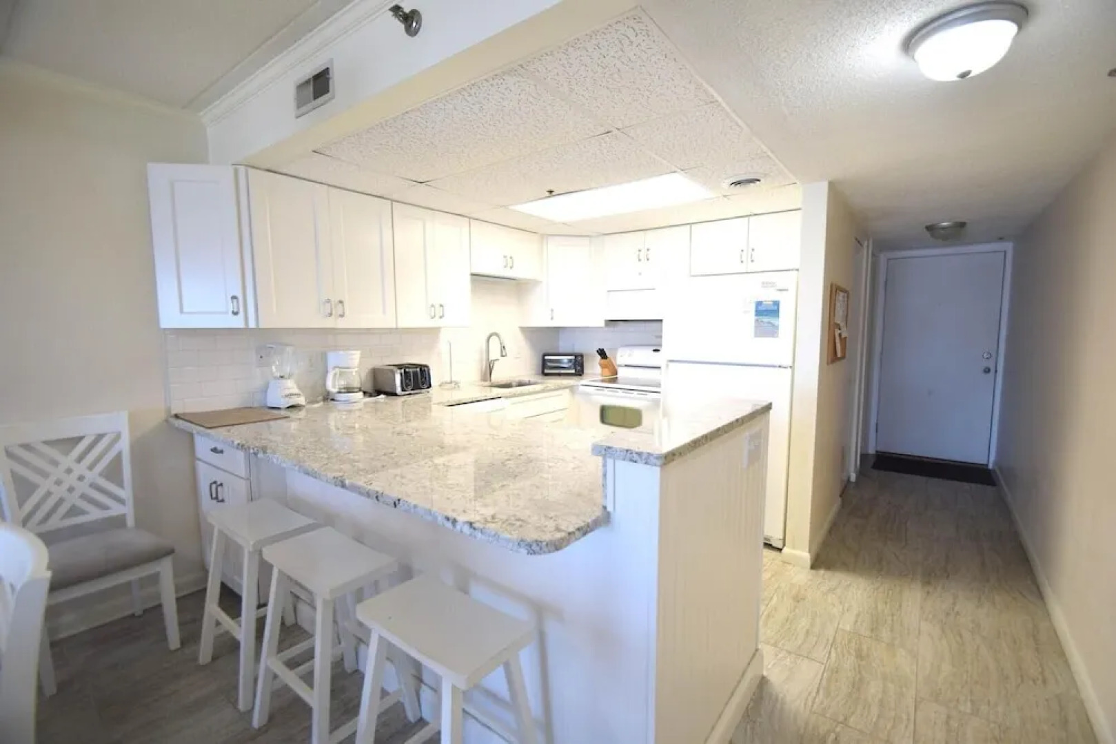 Marigot Beach 209 2 Bedroom Condo by RedAwning