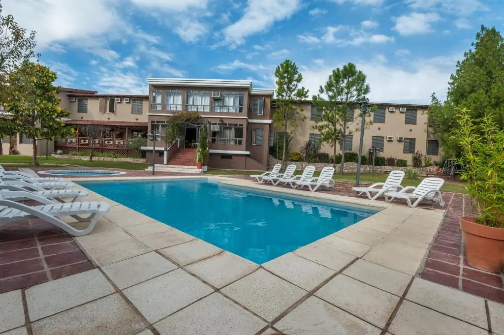 Hotel de la Cañada Mina Clavero