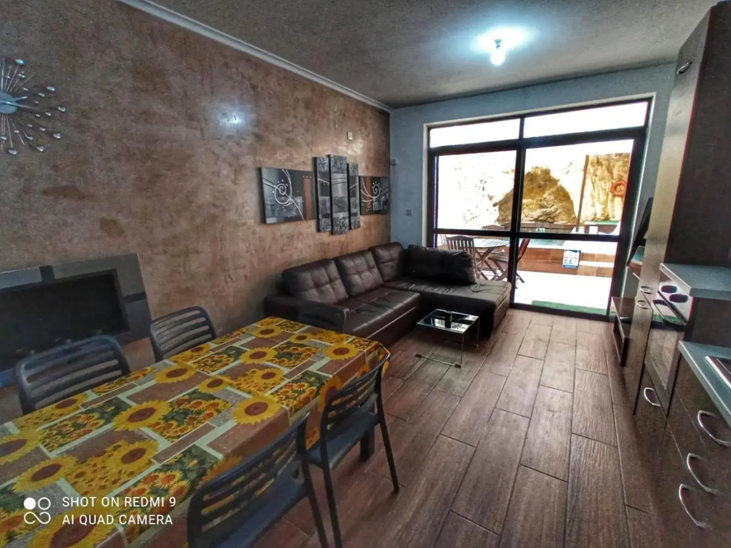 Town House with Private Pool in Village Centre