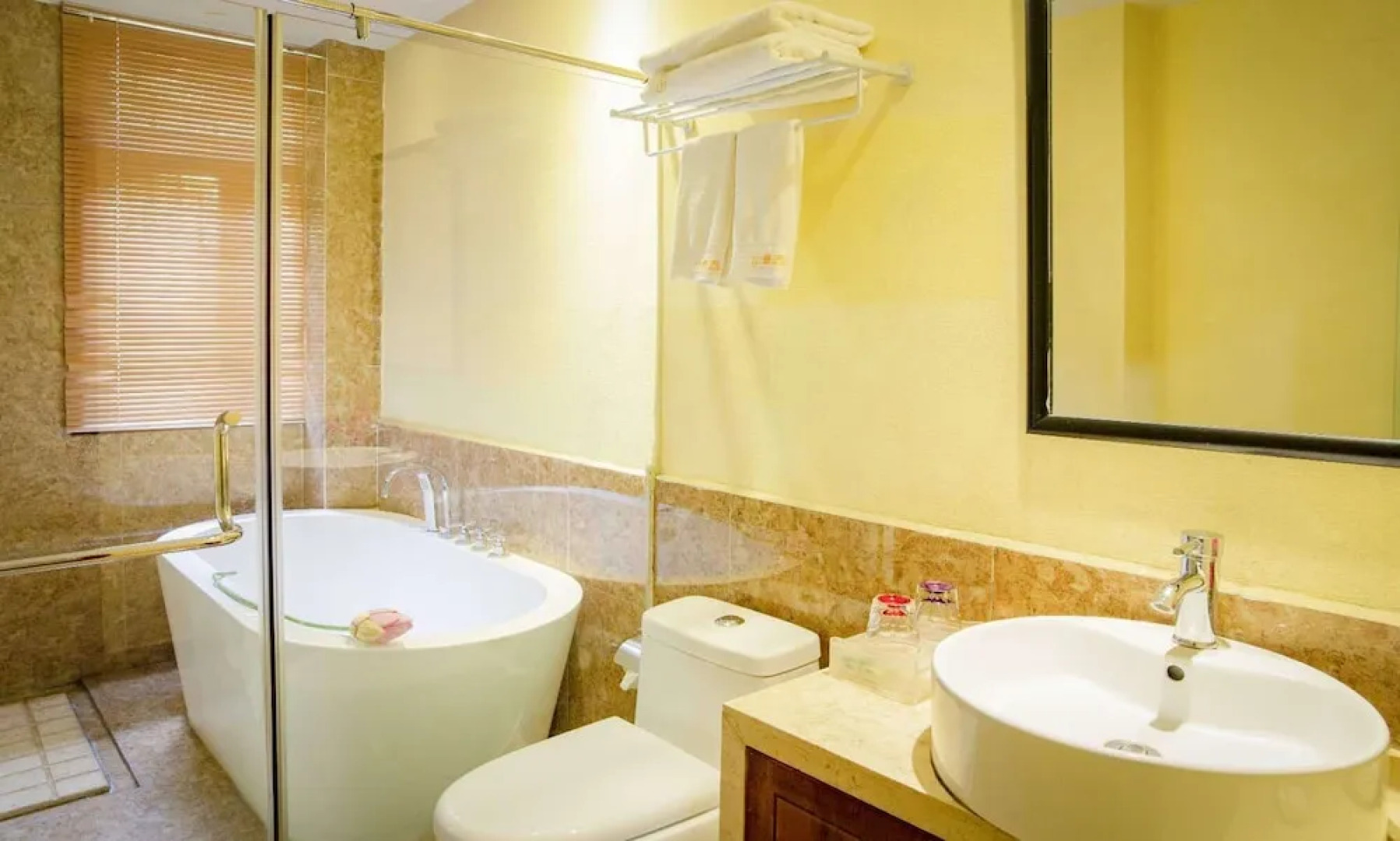 The Family Hotel In Yangshuo County