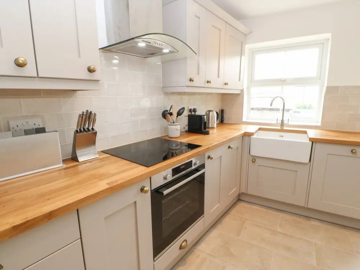 The Old Store, 2 Alpine Terrace