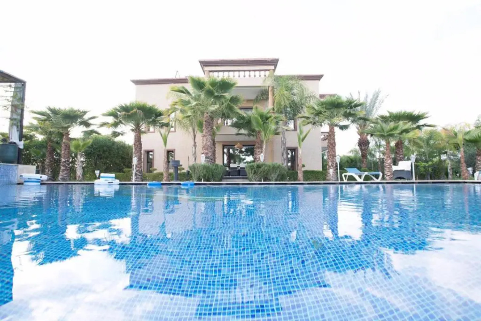 Villa Hadia And Its Private Swimming Pool With Complimentary Breakfast
