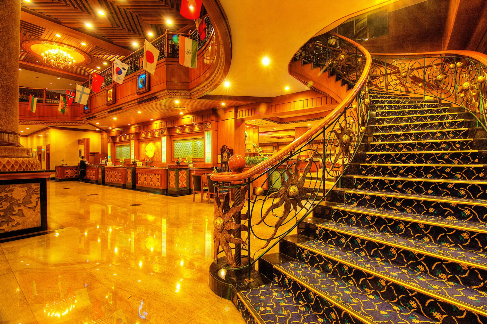 Planet Holiday Hotel & Residence
