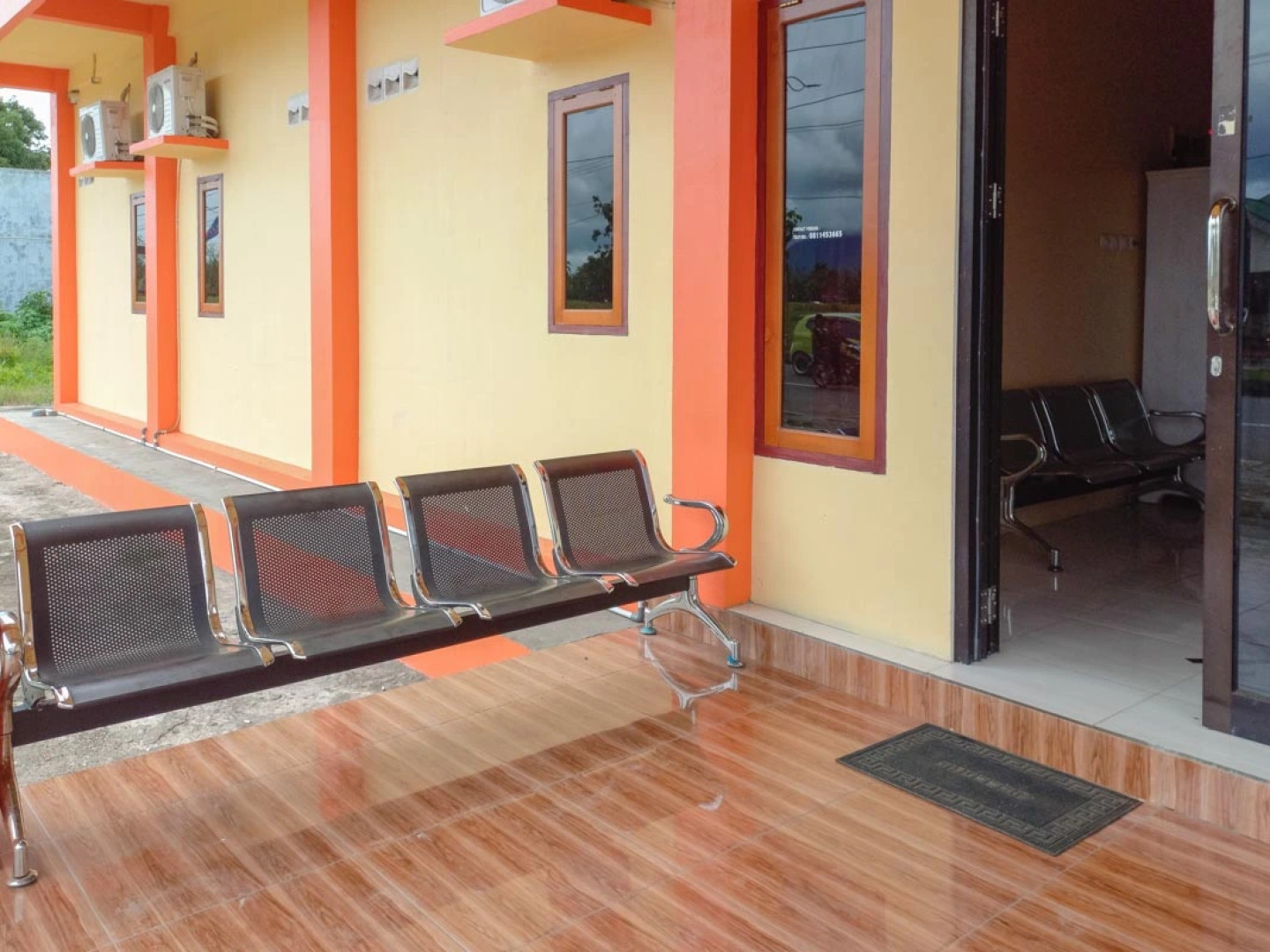 Jessy Homestay Lolak