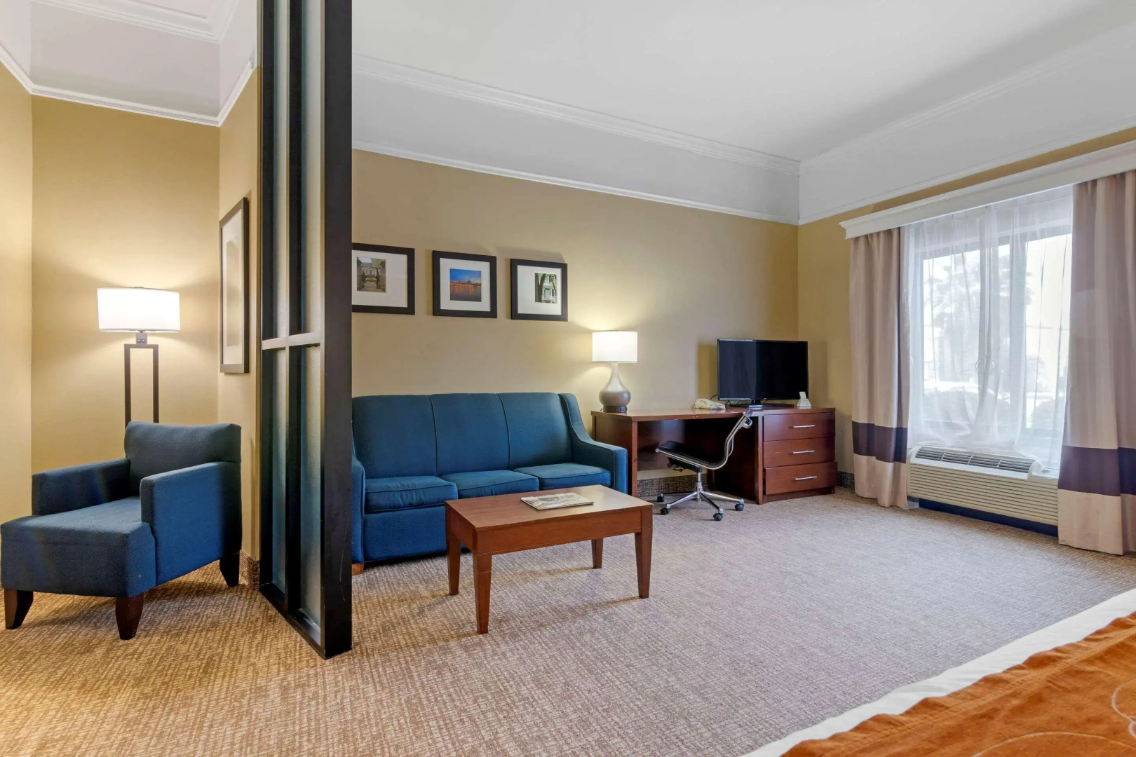 Comfort Suites Savannah North I-95
