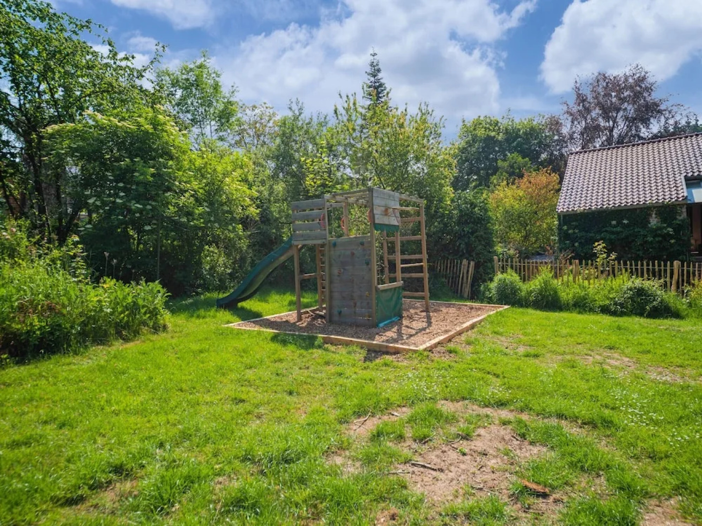 Cosy Holiday Home in Modave With Garden