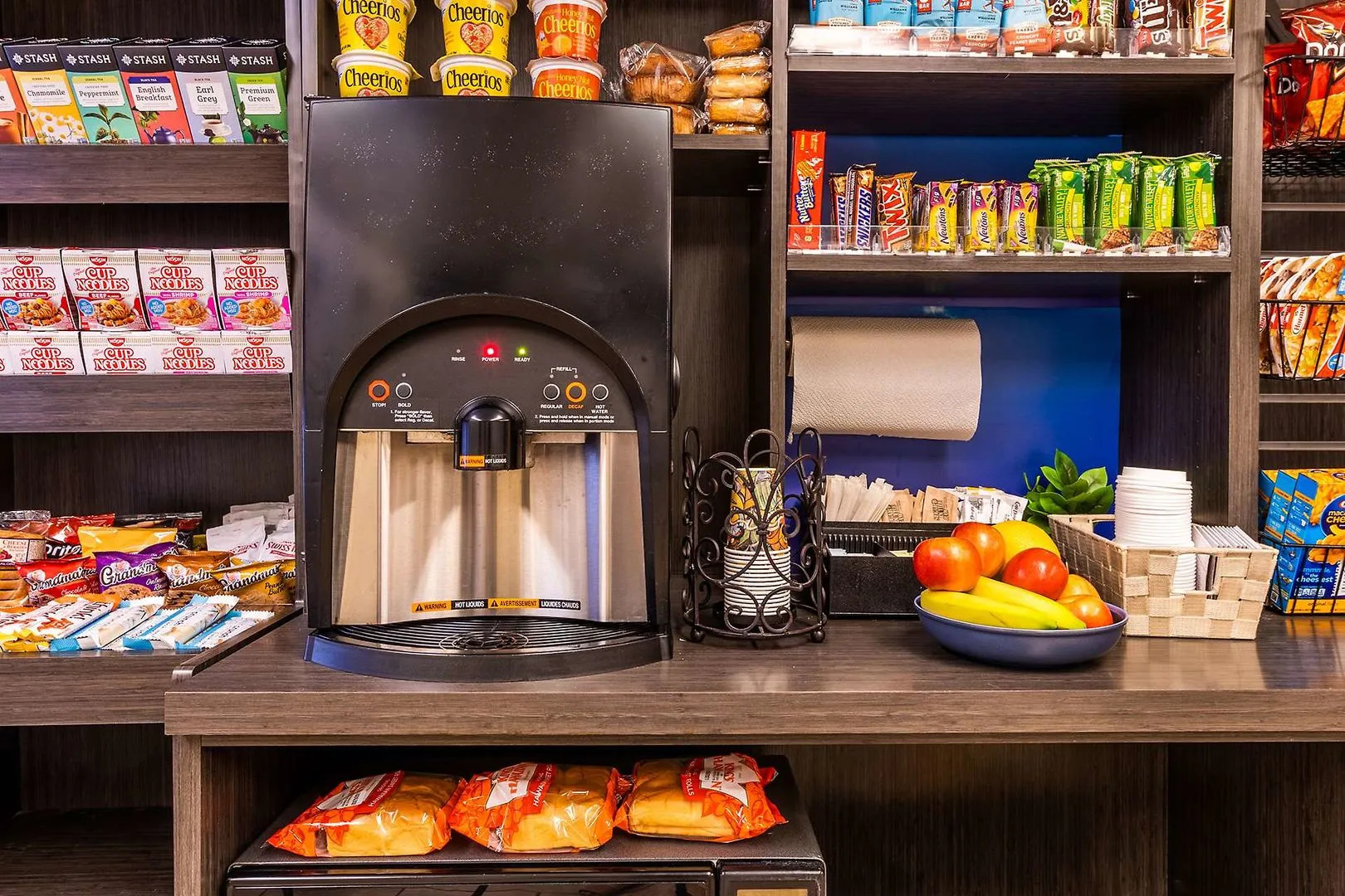 Sonesta Simply Suites Detroit Warren