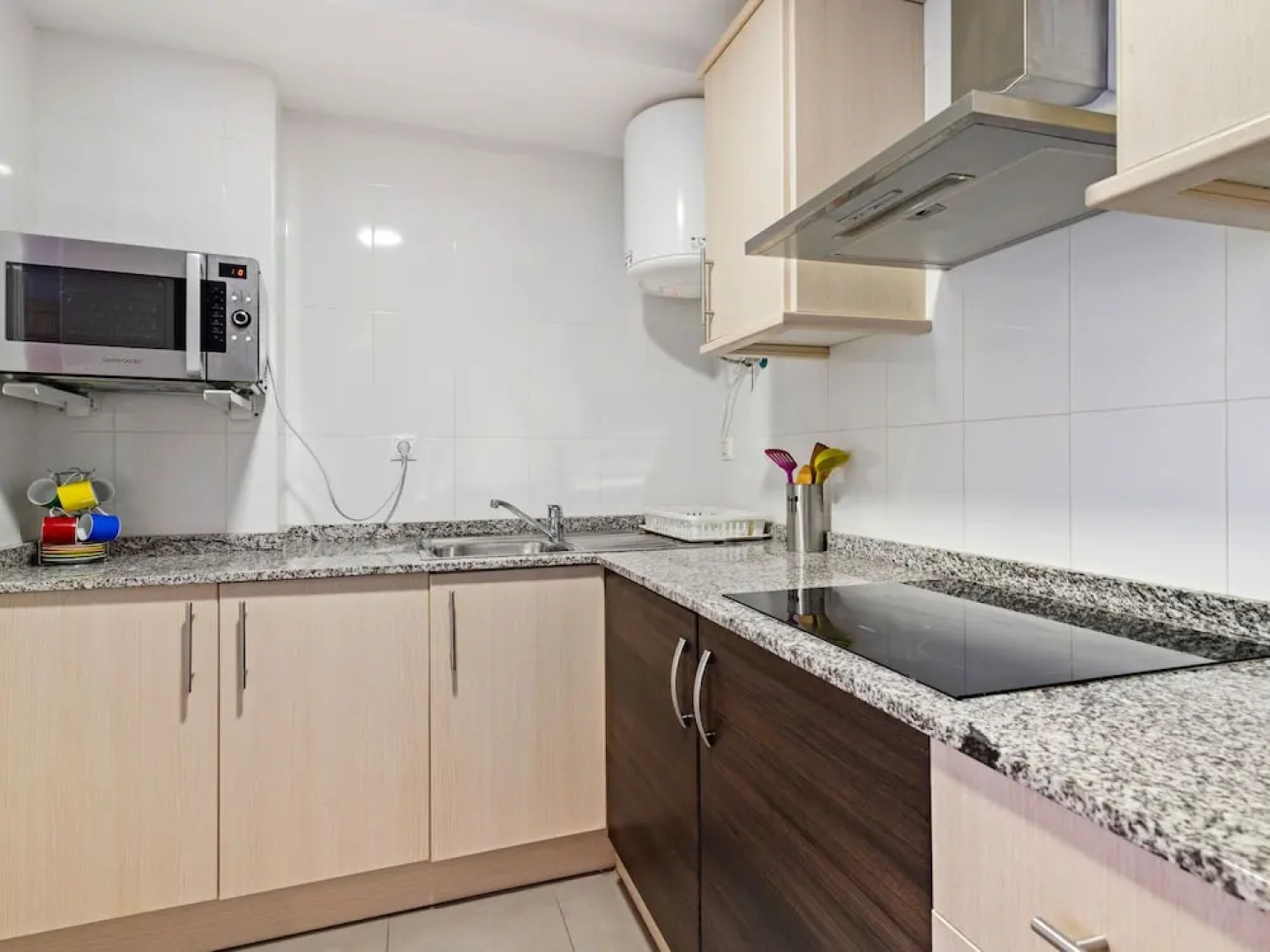 Contemporary Apartment in Gudar With Fireplace