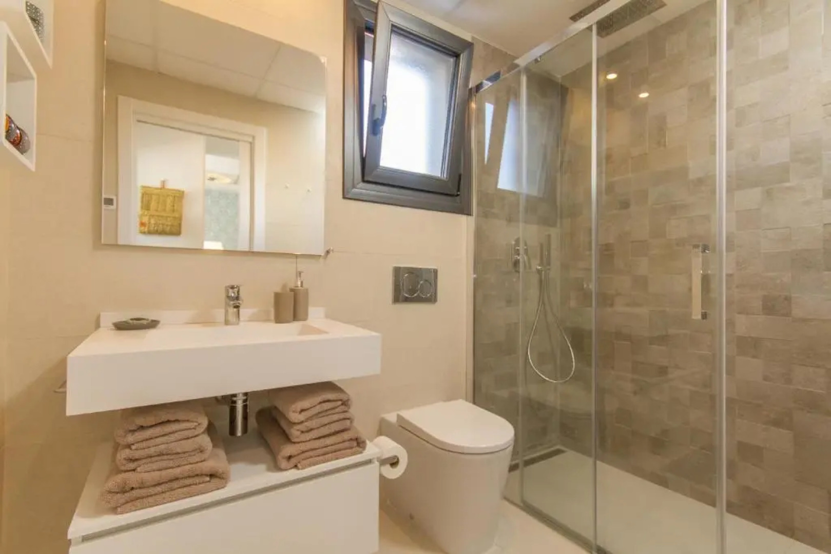 Urbano Blanco Apartments