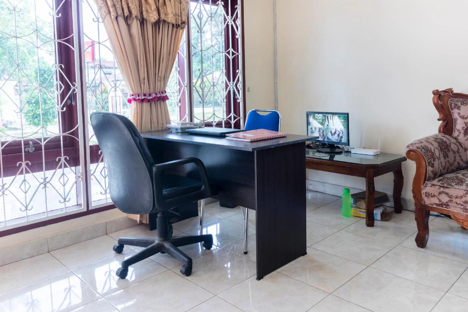 OYO 2916 Op Samuel Homestay