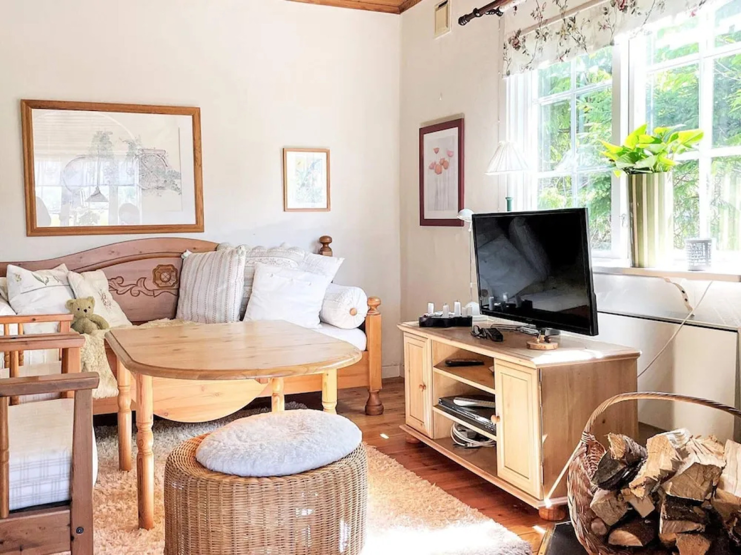 2 Person Holiday Home in Aplared-by Traum