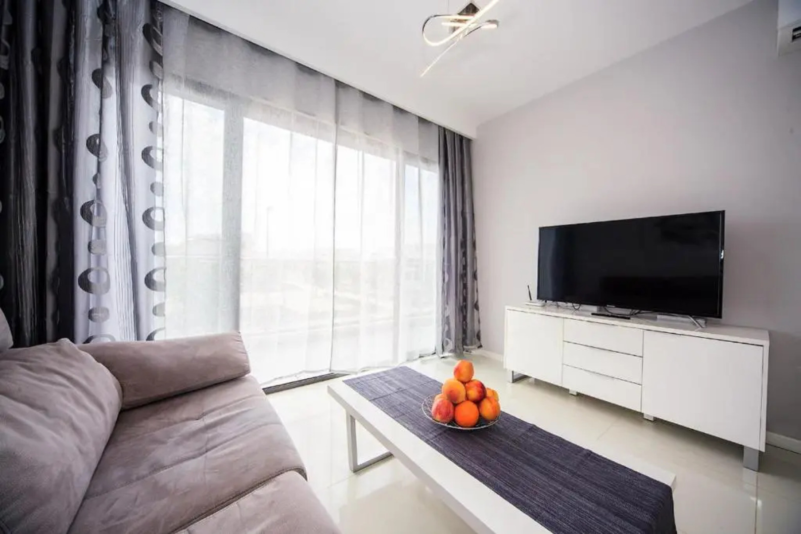 Penthouse 2 bedrooms in Mil Palmeras