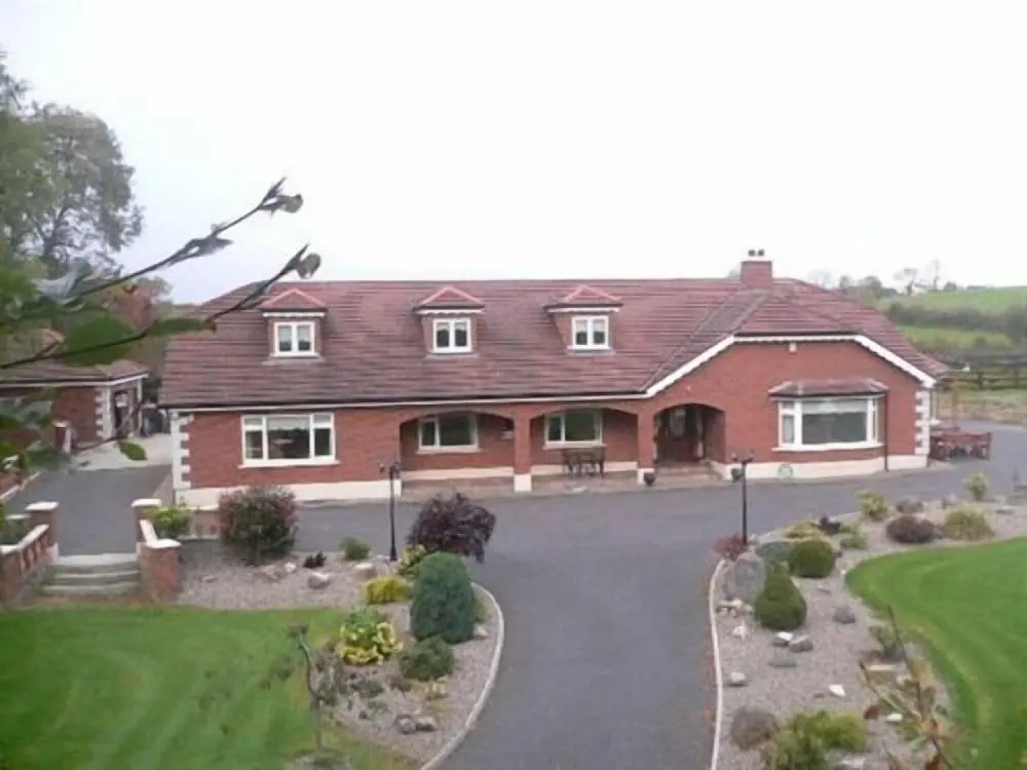 Plantation Lodge B&B