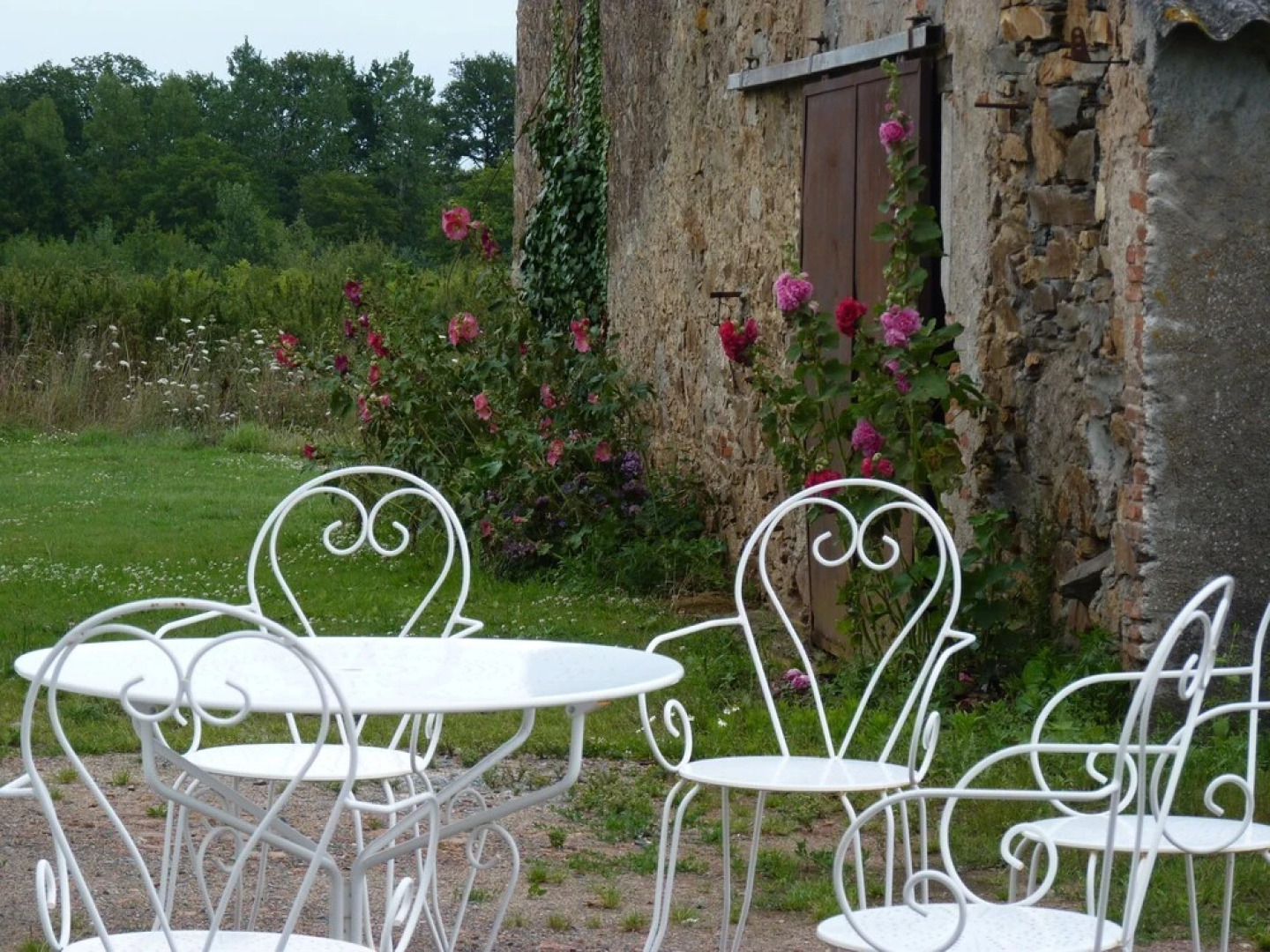 Chambres dhôtes Le Château Rouge