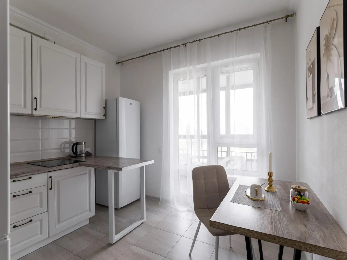 Mira.Apartments (Мира Апартментс) на улице Кастанаевская 65