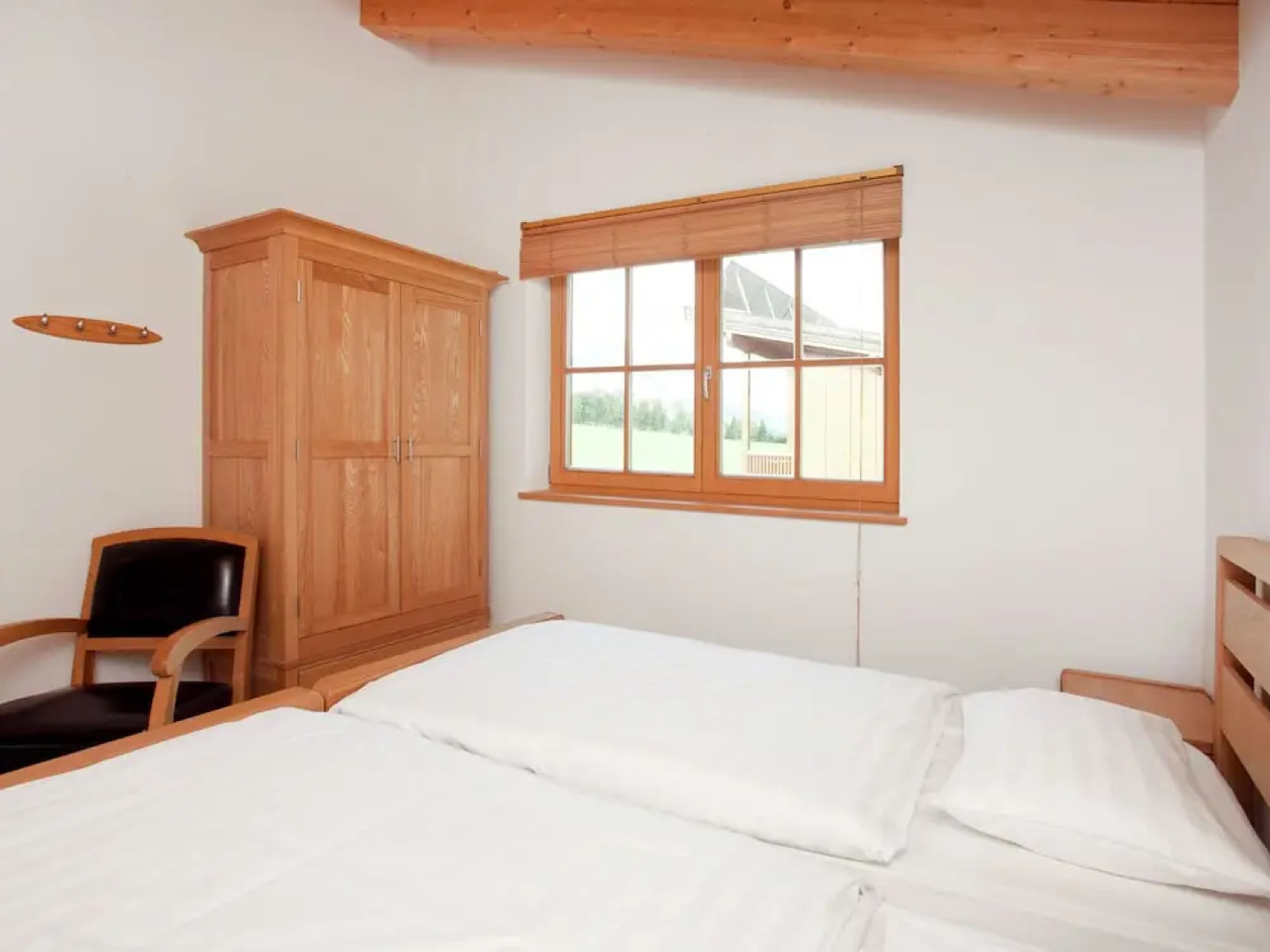 Bright Chalet With Terrace in Saint Jakob in Haus Tyrol