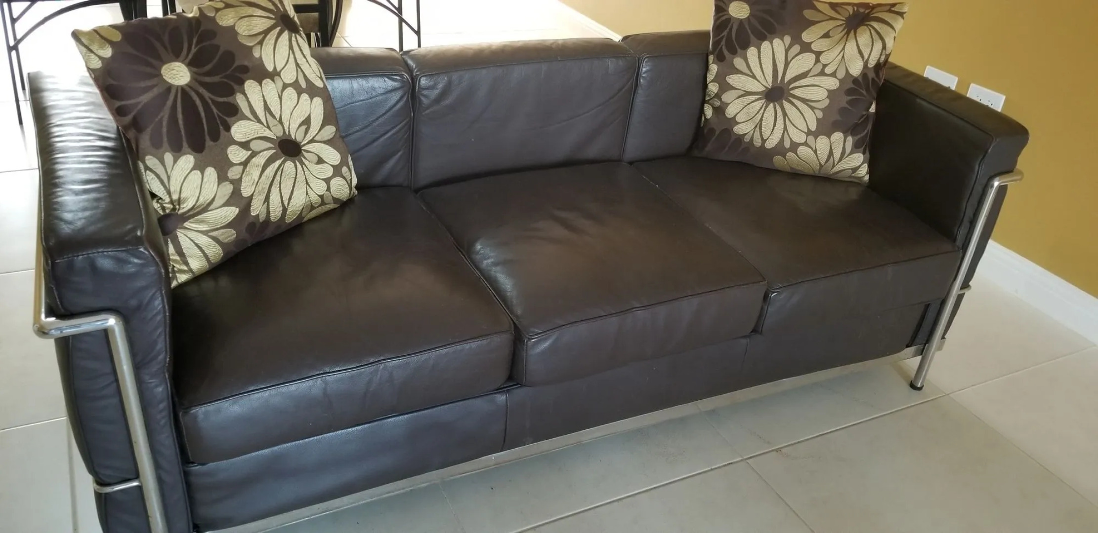 Oceanic View Apartment at Fern Court