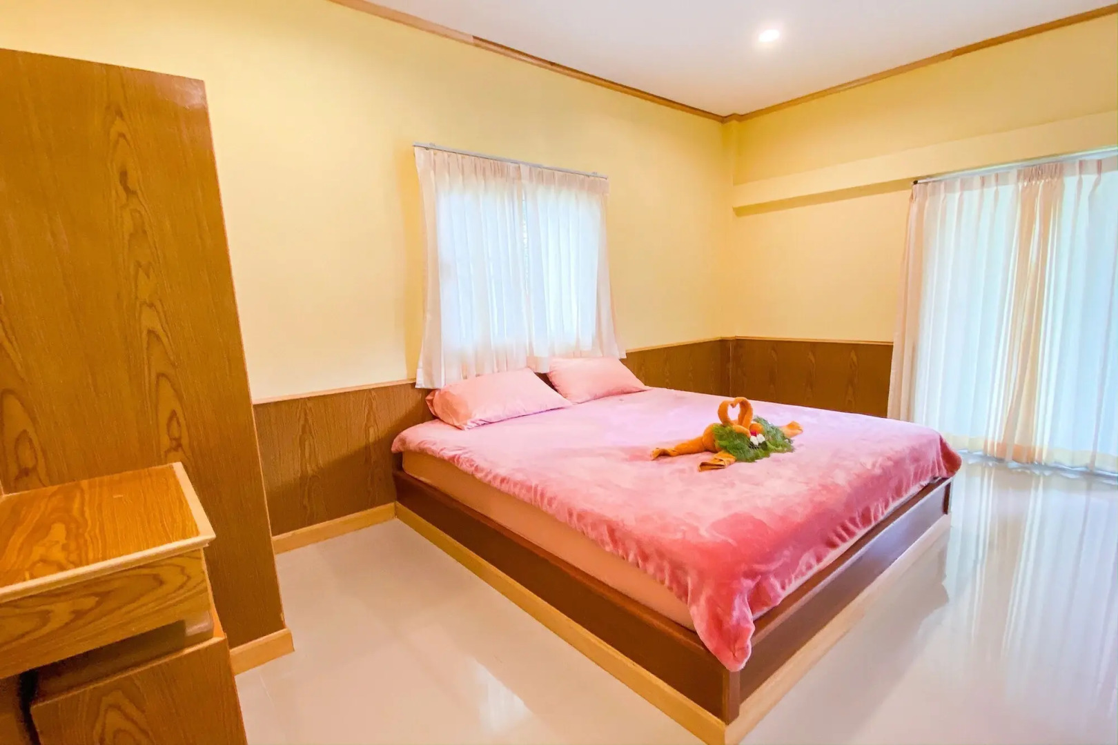 Koh Kood Far East Resort