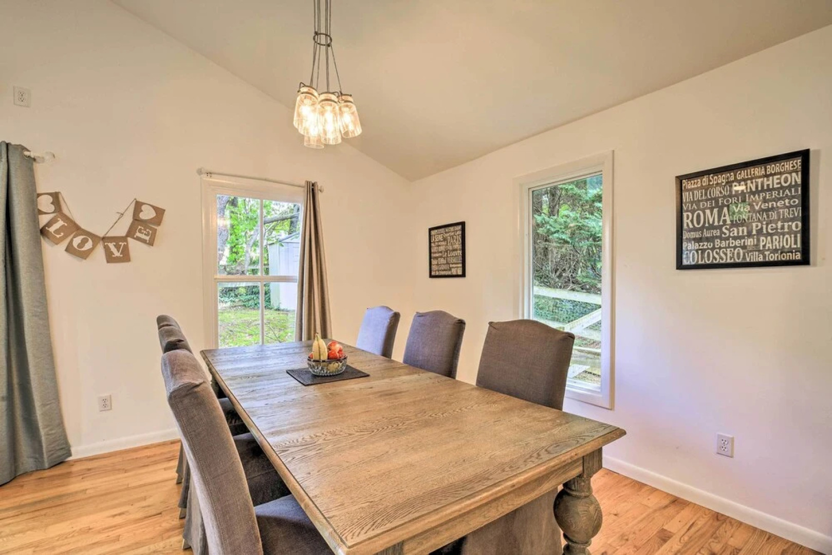 Lovely Blacksburg Hideaway < 1 Mi to Virginia Tech