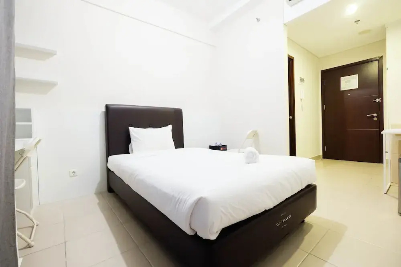 Simply Studio Saveria Apartment near ICE BSD
