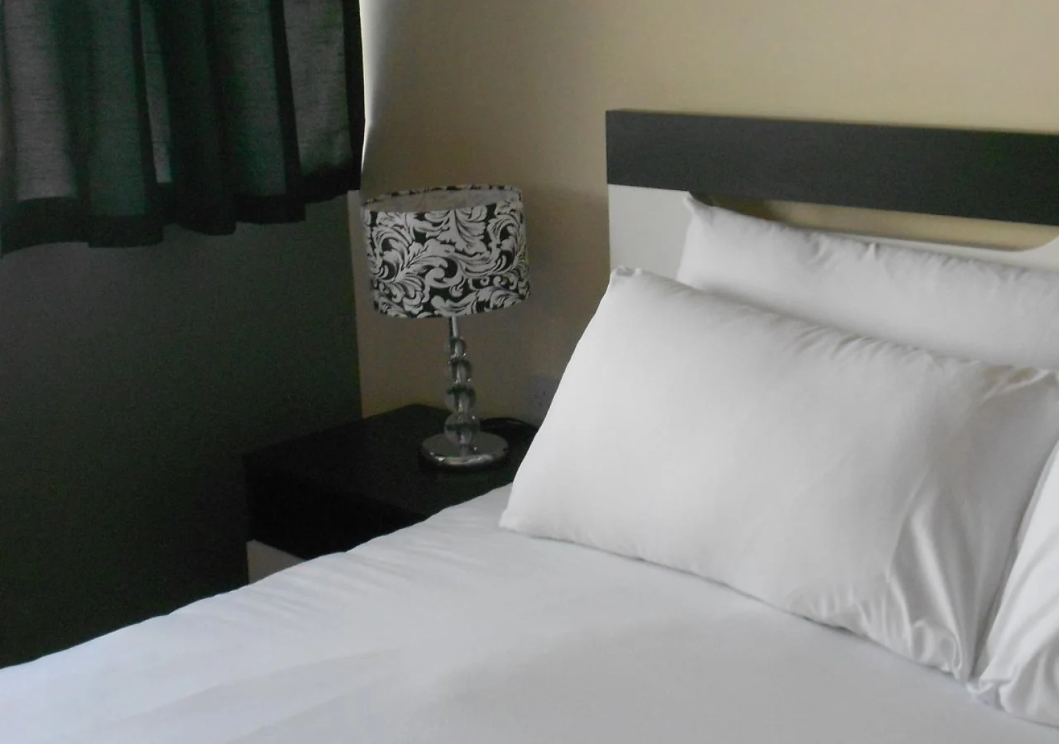 Max Estates Parallel House Serviced Apartments Slough