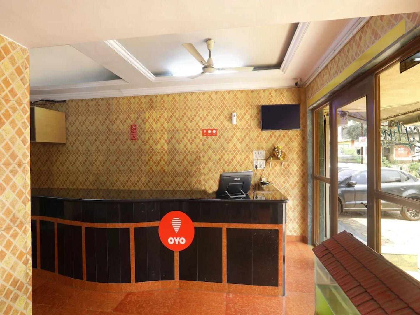 OYO 11967 Hotel Clarissa