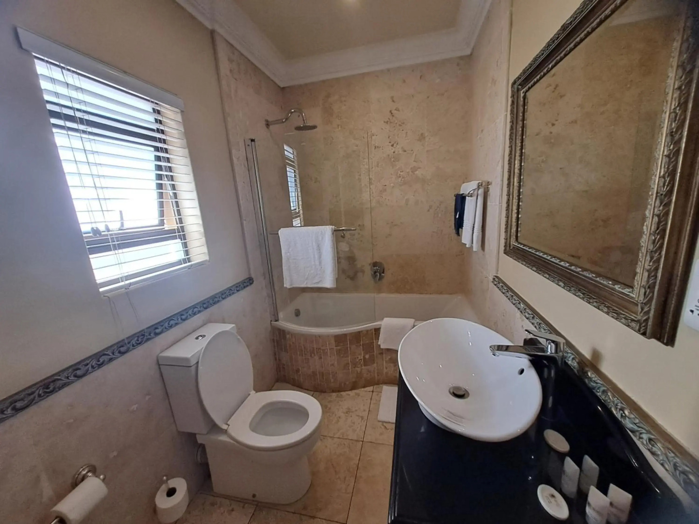 Three Rivers Lodge and Villas