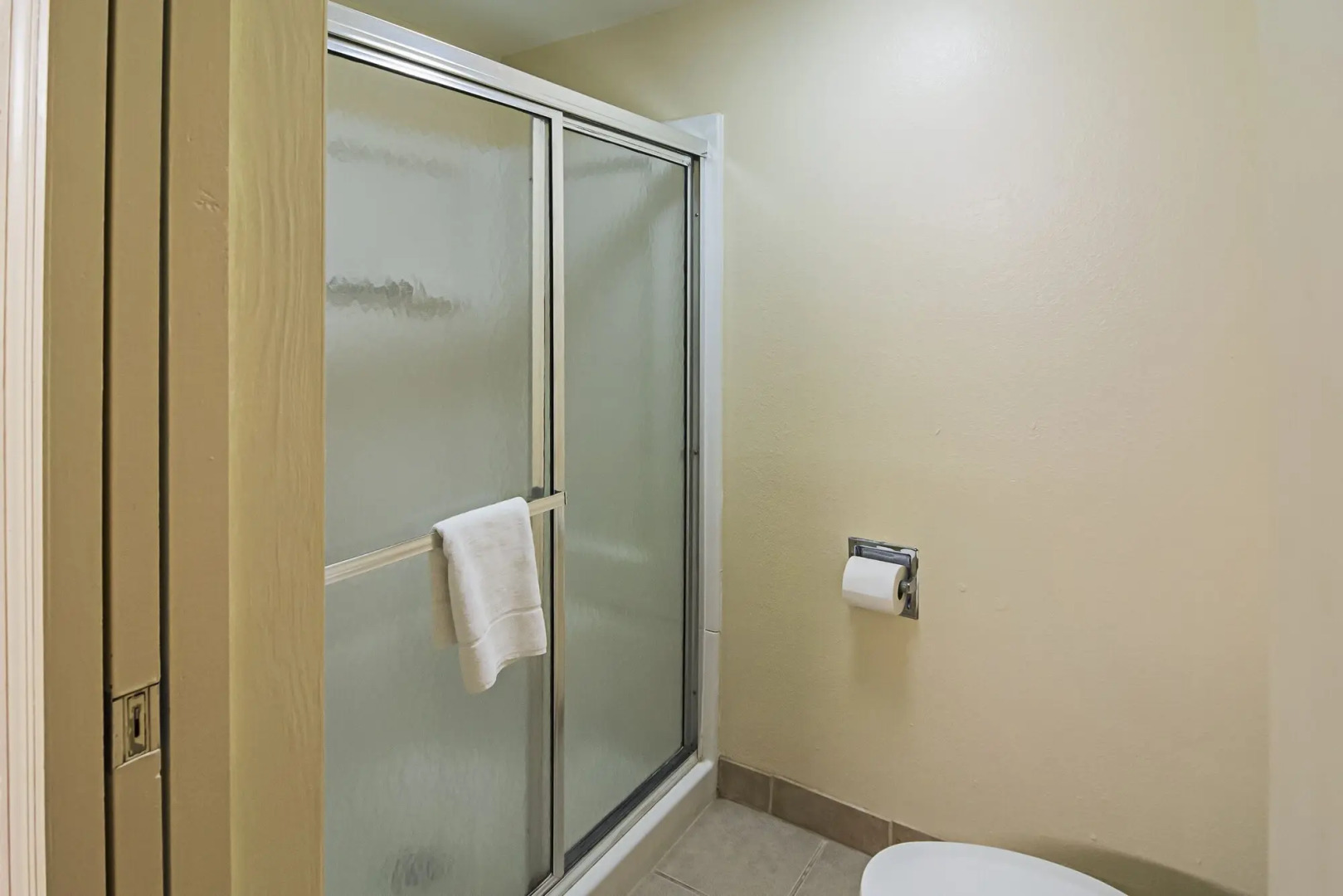 Red Roof Inn & Suites Fayetteville - Fort Bragg