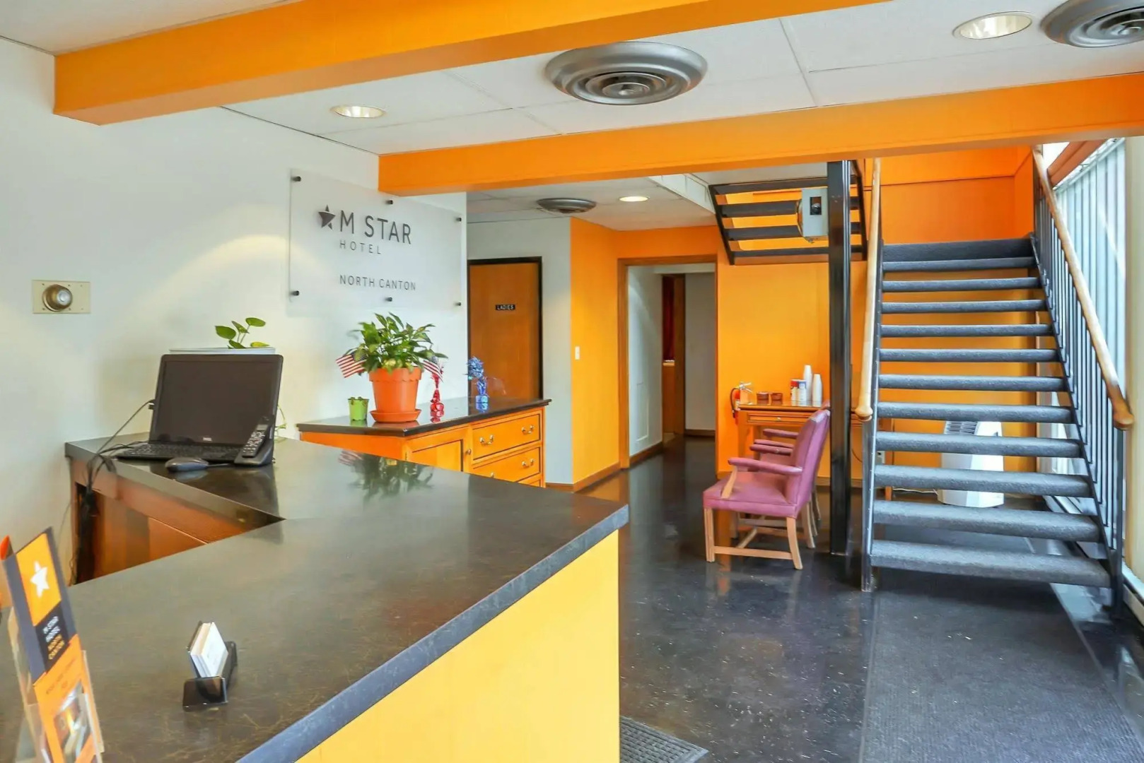 M Star North Canton - Hall of Fame