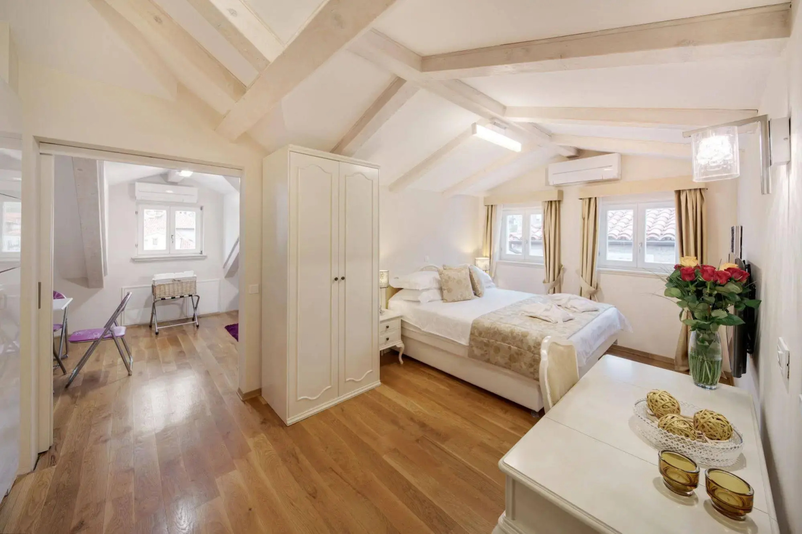 Apartments & Rooms Malo More