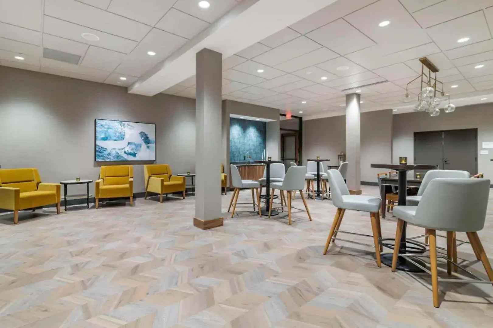 Cambria Hotel Lake Placid - Lakeside Resort