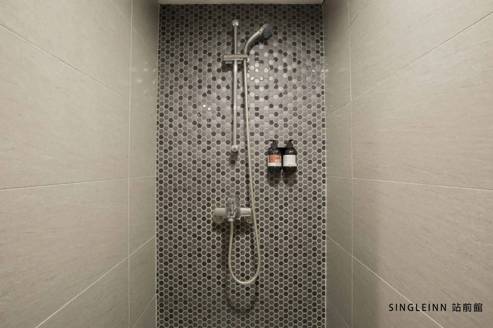Single inn kaohsiung Lisen Hostel
