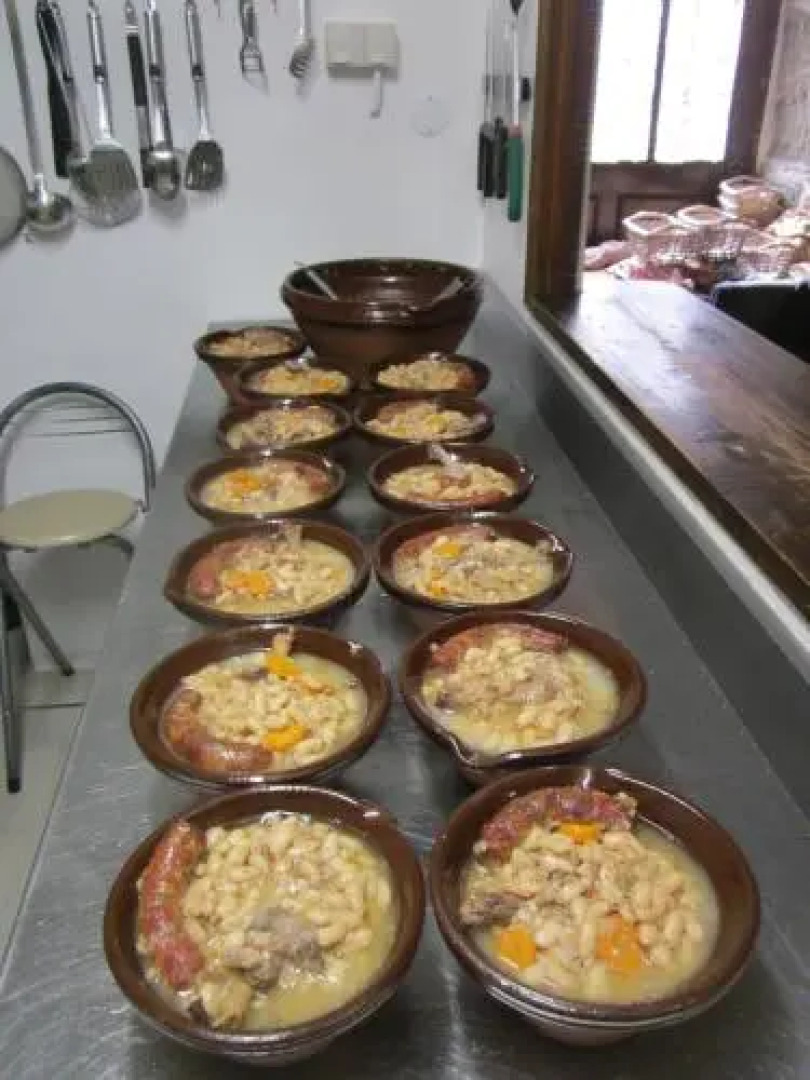 Castel chambres, château de Malves