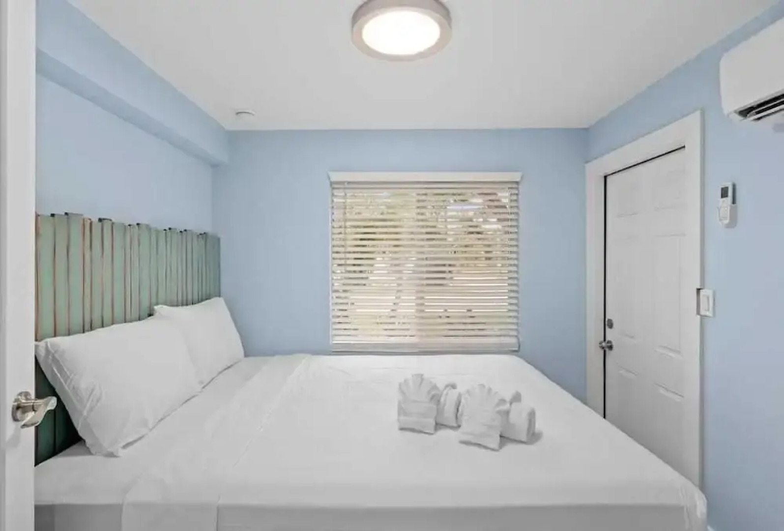 THE Palmview AND Sandpiper Inns