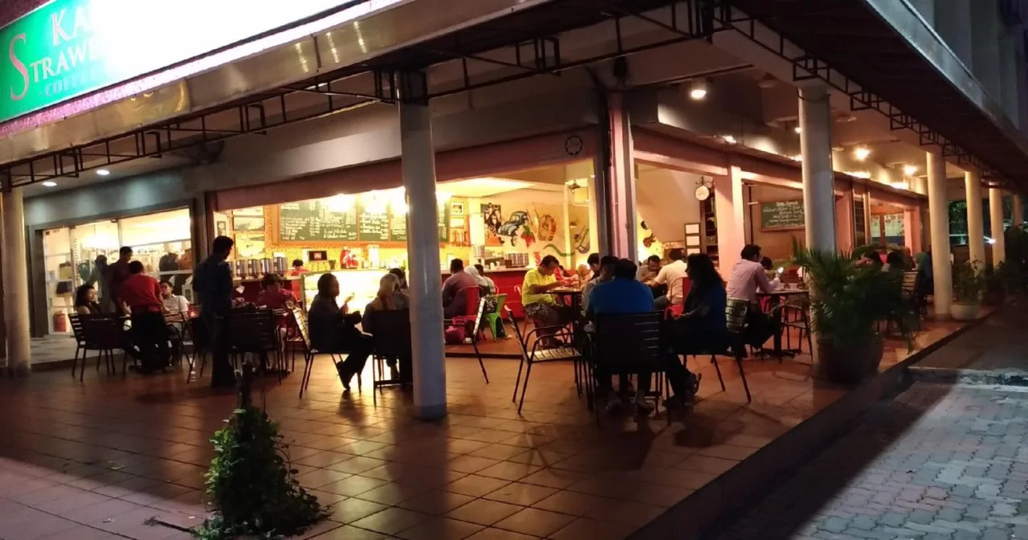 Hotel Strawberry Fields