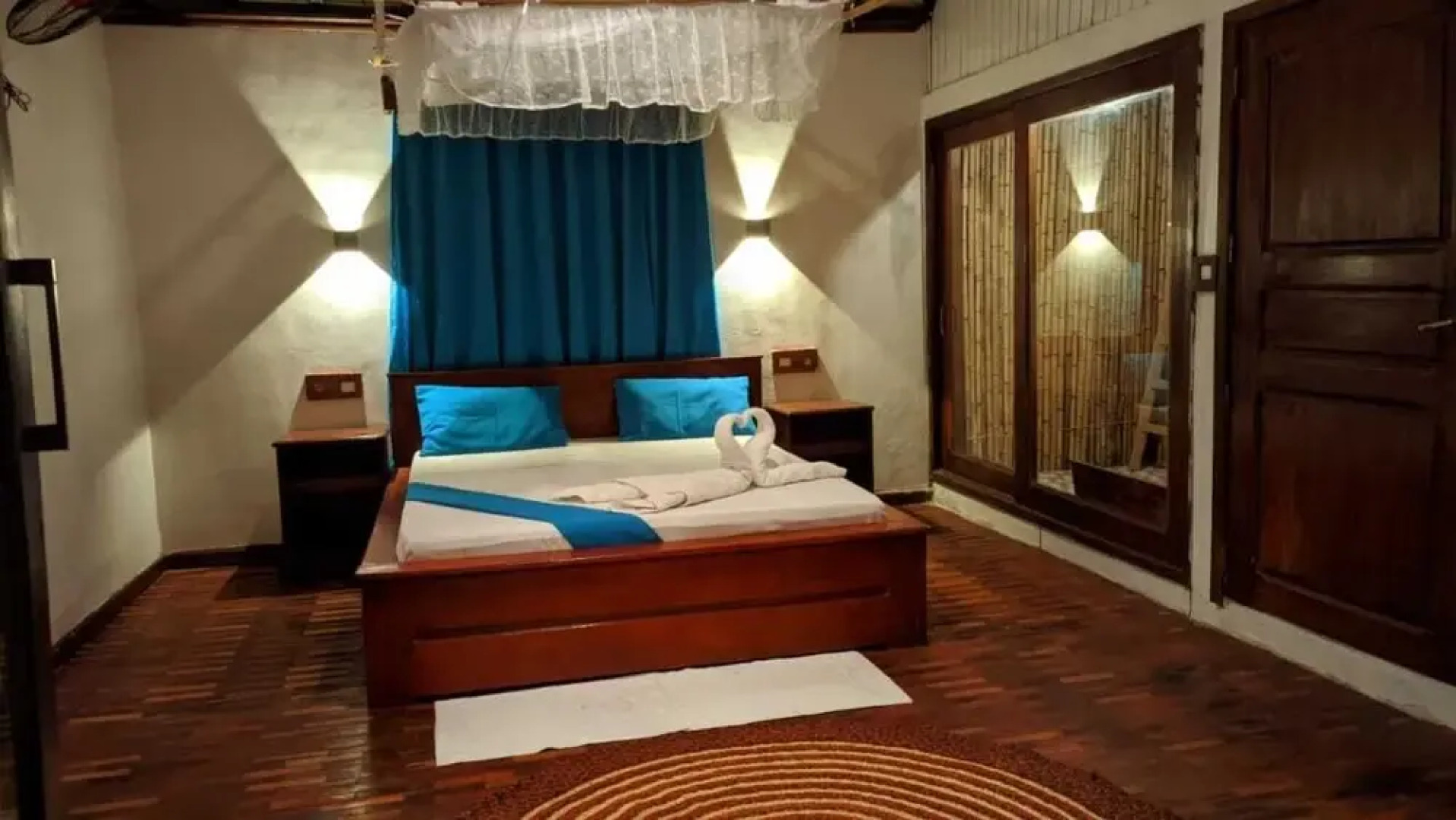 Ampazony Lodge