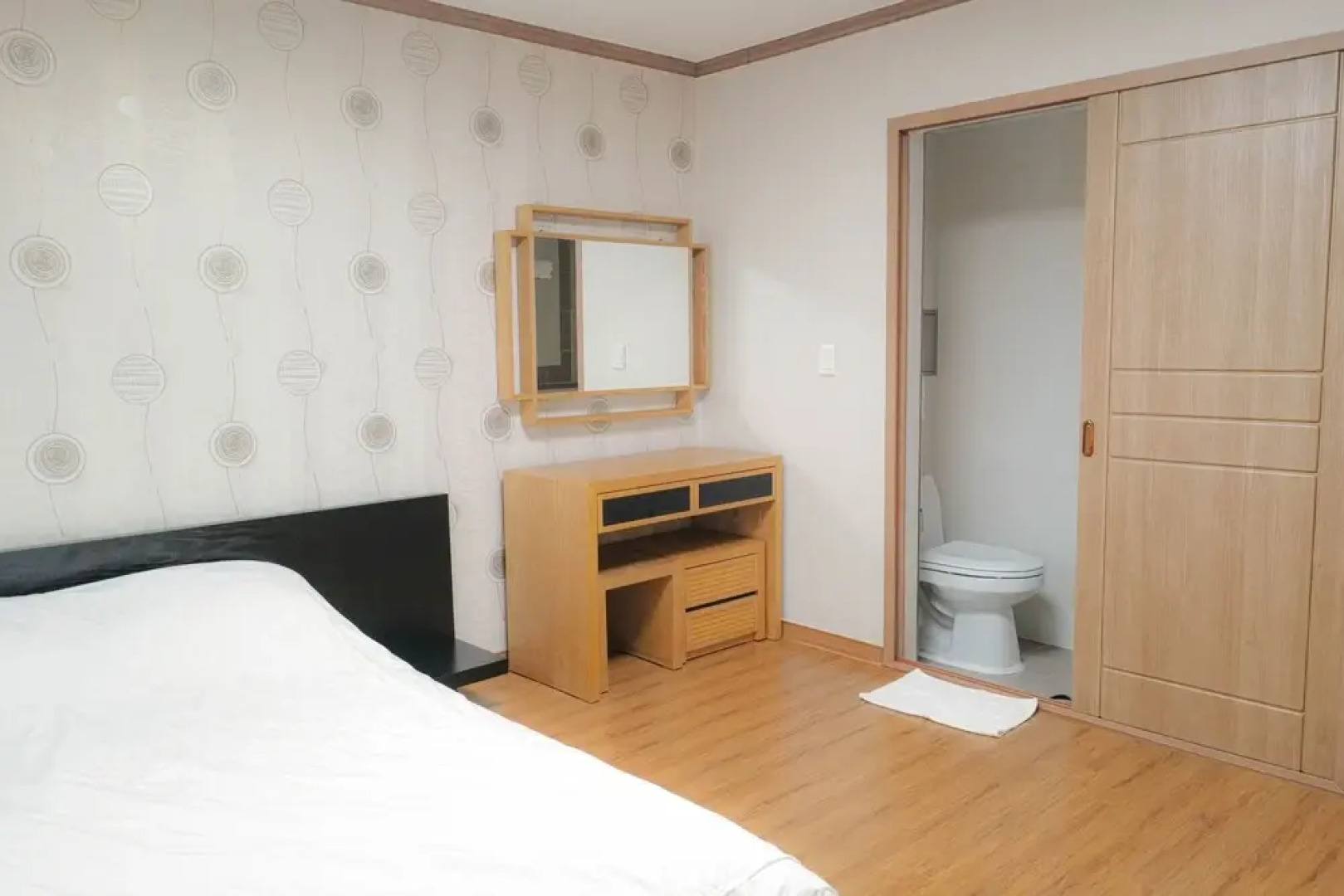 Sancheong Korean Medicine Family Hotel