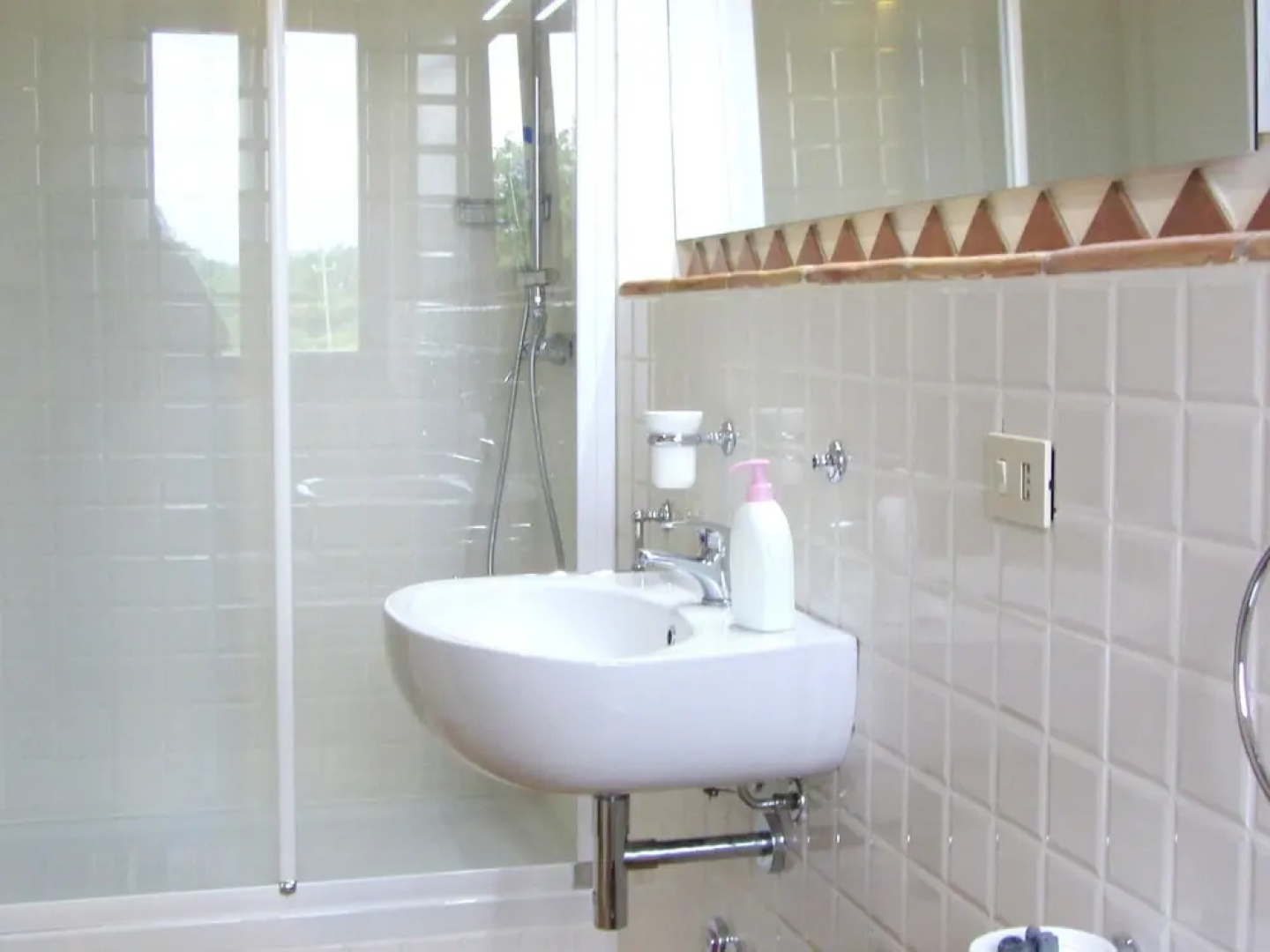 Villa With 6 Bedrooms in Mondavio, With Wonderful Mountain View, Priva