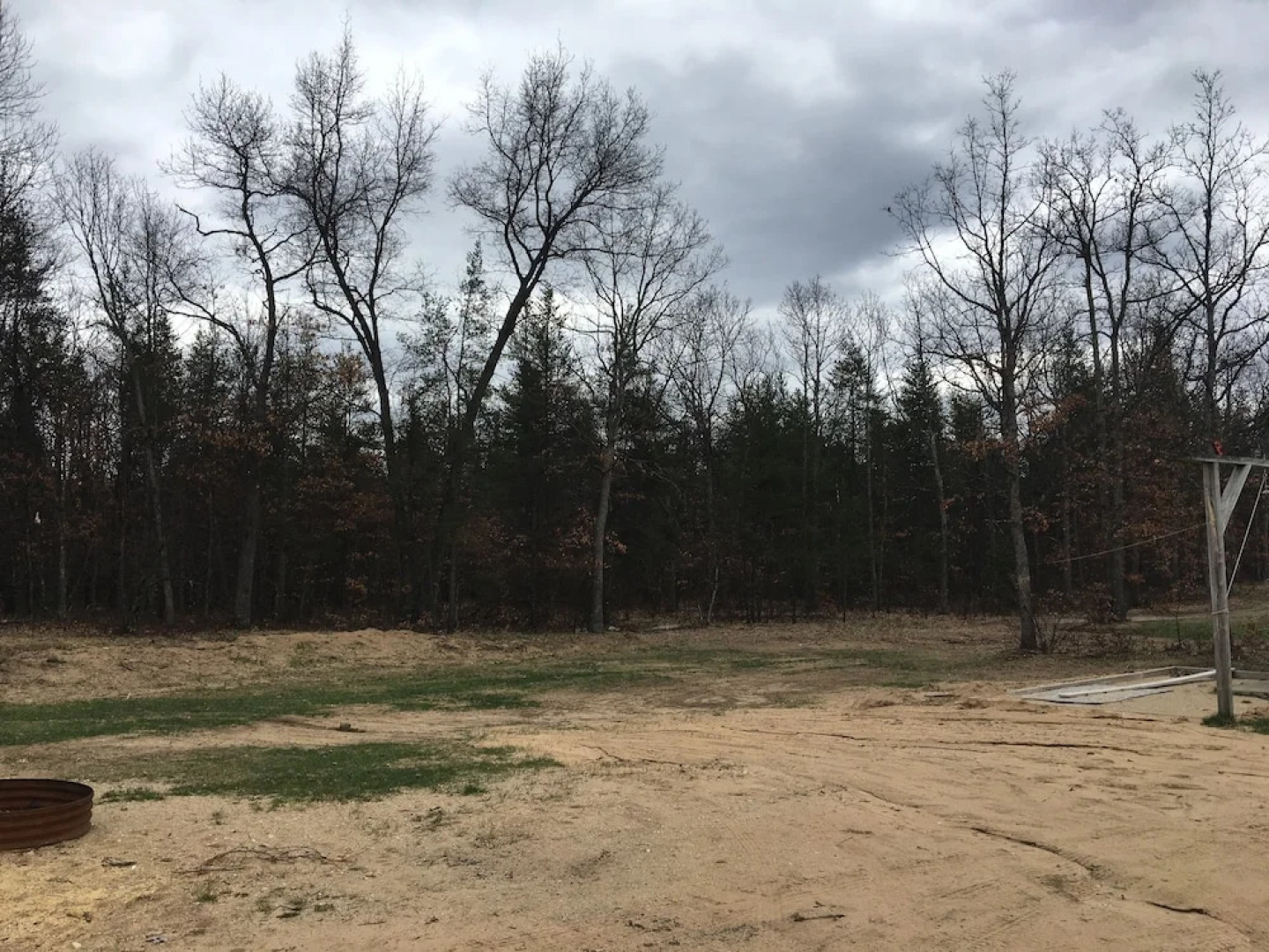 Scully's Manistee Outpost Motel