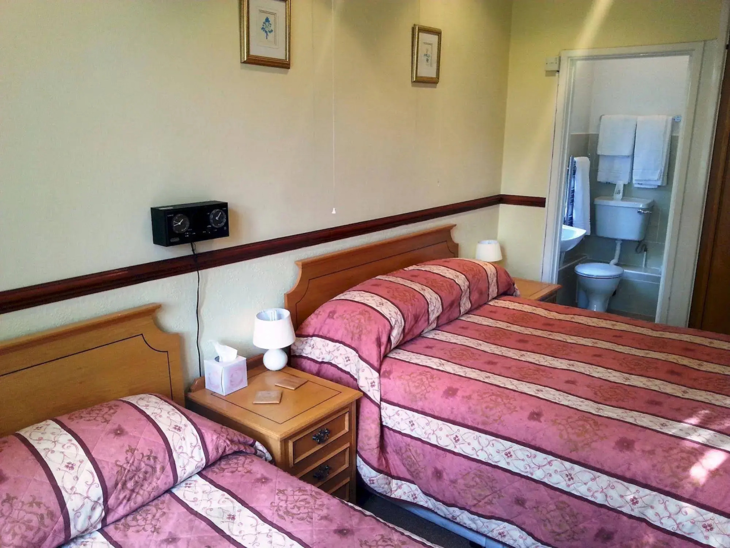 Nyton Hotel