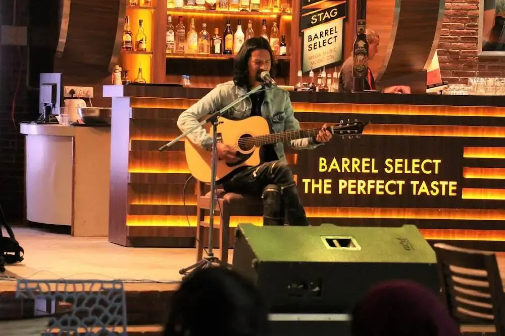 The Rainbow Inn & Cafe