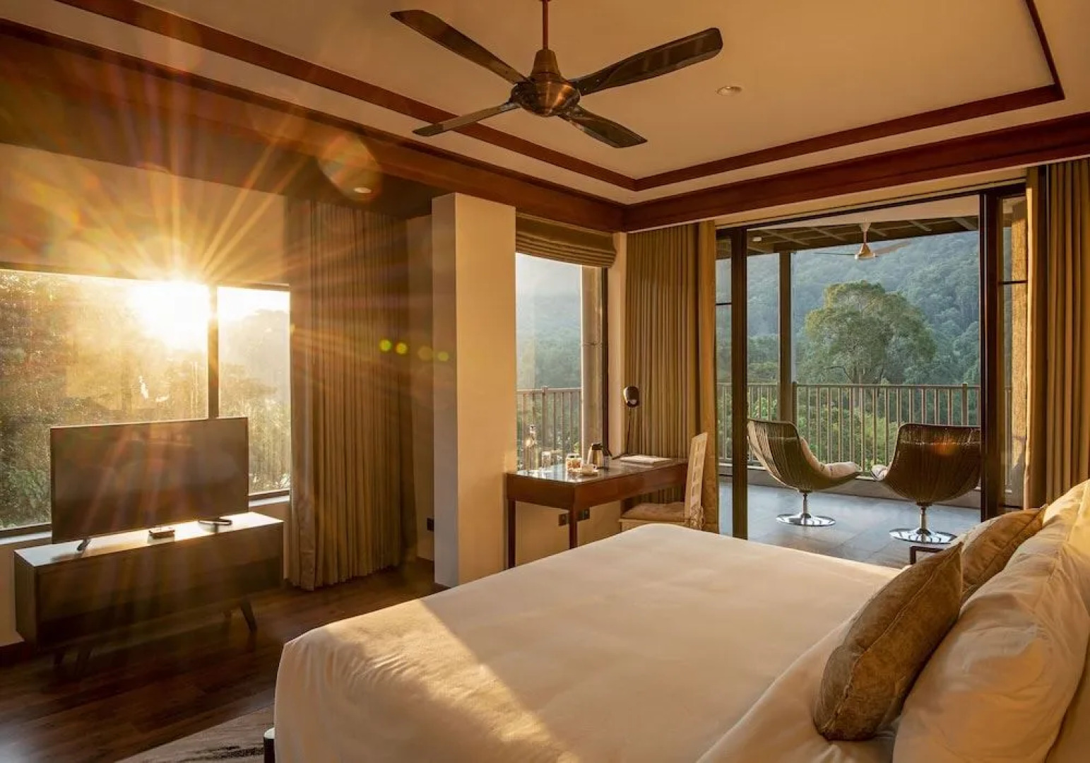 Niraamaya Retreats Samroha Athirappilly