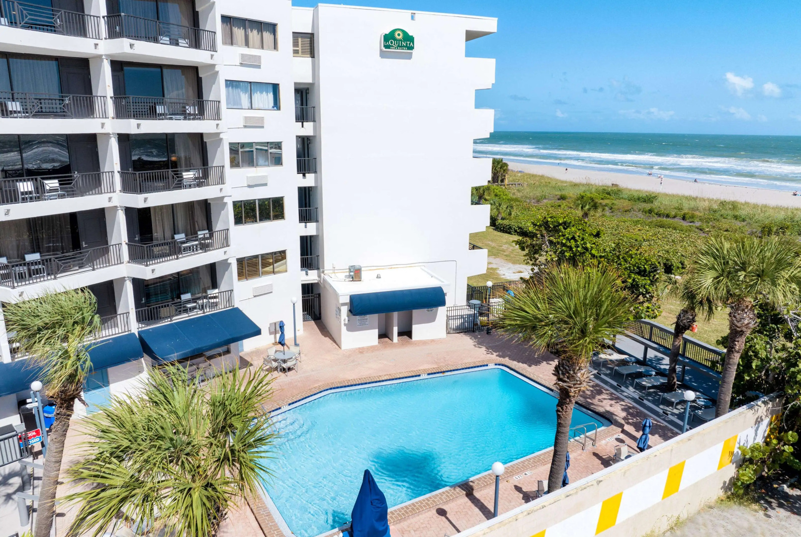 La Quinta Inn & Suites by Wyndham Cocoa Beach Oceanfront